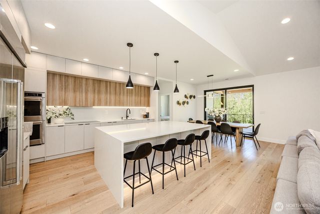 24026 Dolphin Lane, Mount Vernon, WA 98274