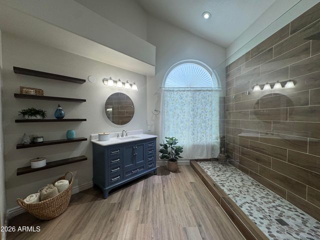 1527 E BEACON Drive, Gilbert, AZ 85234