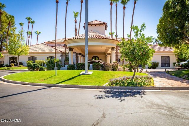 1527 E BEACON Drive, Gilbert, AZ 85234