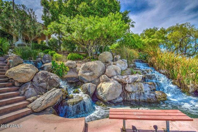 1527 E BEACON Drive, Gilbert, AZ 85234