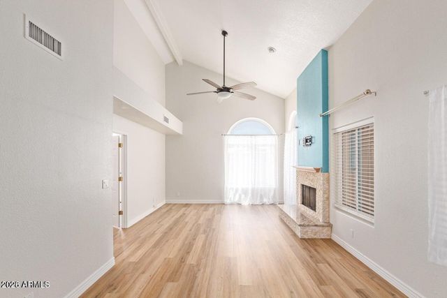 1527 E BEACON Drive, Gilbert, AZ 85234