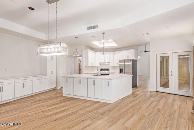 1527 E BEACON Drive, Gilbert, AZ 85234