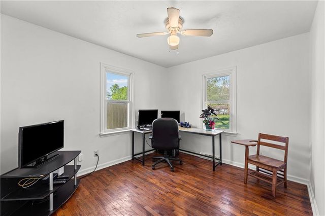 401 S Madison Street, Spring Hill, KS 66083