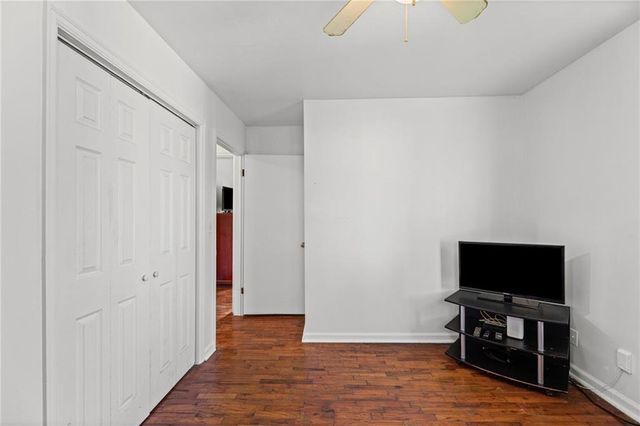 401 S Madison Street, Spring Hill, KS 66083