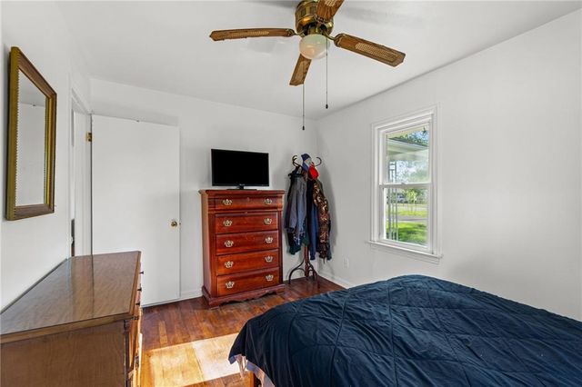 401 S Madison Street, Spring Hill, KS 66083