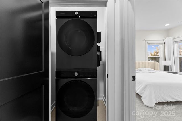 2703 Parkway Avenue, Charlotte, NC 28208