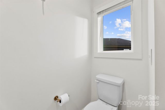 2703 Parkway Avenue, Charlotte, NC 28208