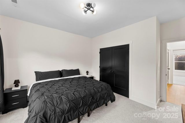 2703 Parkway Avenue, Charlotte, NC 28208