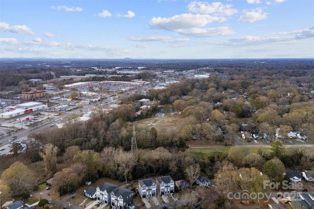 2703 Parkway Avenue, Charlotte, NC 28208