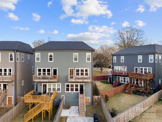 2703 Parkway Avenue, Charlotte, NC 28208