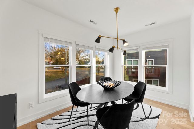 2703 Parkway Avenue, Charlotte, NC 28208