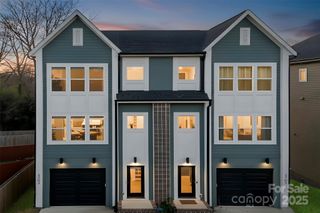 2703 Parkway Avenue, Charlotte, NC 28208