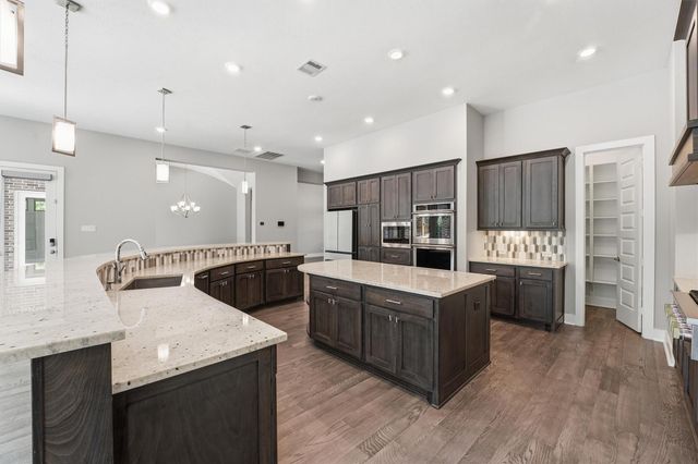4715 Lake Crest Drive, Fulshear, TX 77441