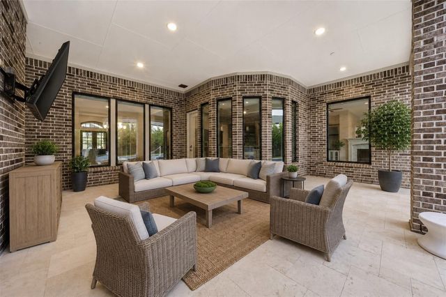 4715 Lake Crest Drive, Fulshear, TX 77441