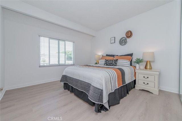 44 Fallbrook, Irvine, CA 92604