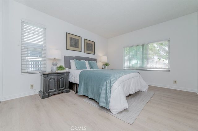 44 Fallbrook, Irvine, CA 92604
