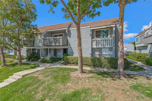 44 Fallbrook, Irvine, CA 92604