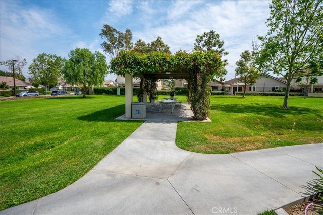 44 Fallbrook, Irvine, CA 92604