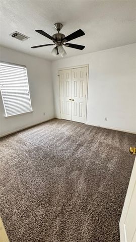 5018 Woodland Meadows Lane, Humble, TX 77346