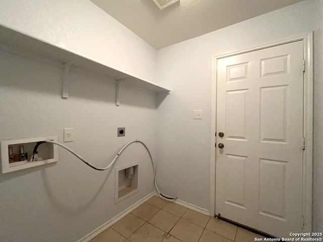 4418 Semora Oak, San Antonio, TX 78259