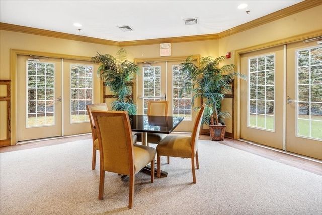 319 Hampton Way 319, Abington, MA 02351