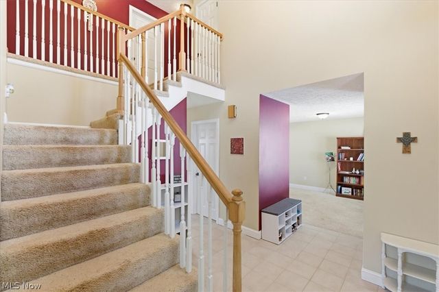 1818 New England Ridge Road, Washington, WV 26181