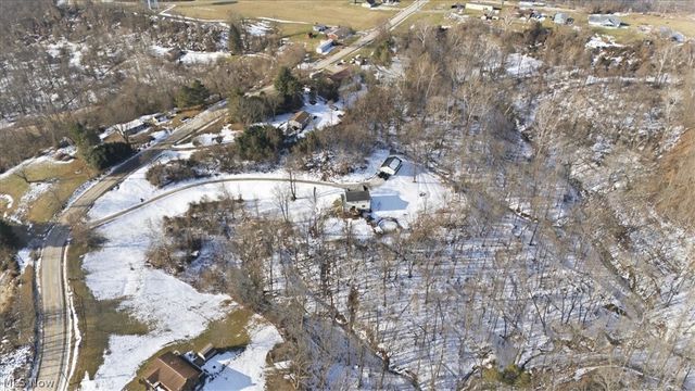 1818 New England Ridge Road, Washington, WV 26181