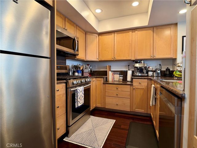 400 N Louise 303, Glendale, CA 91206