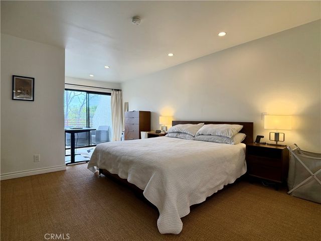 400 N Louise 303, Glendale, CA 91206
