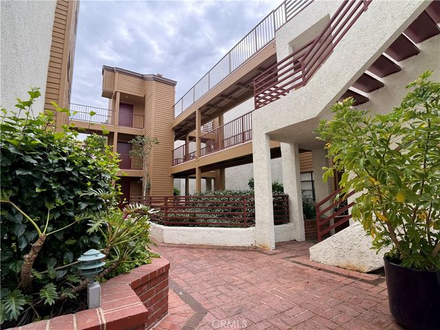 400 N Louise 303, Glendale, CA 91206