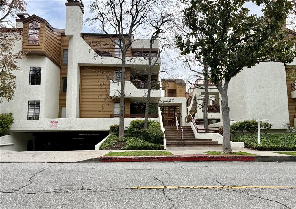 400 N Louise 303, Glendale, CA 91206