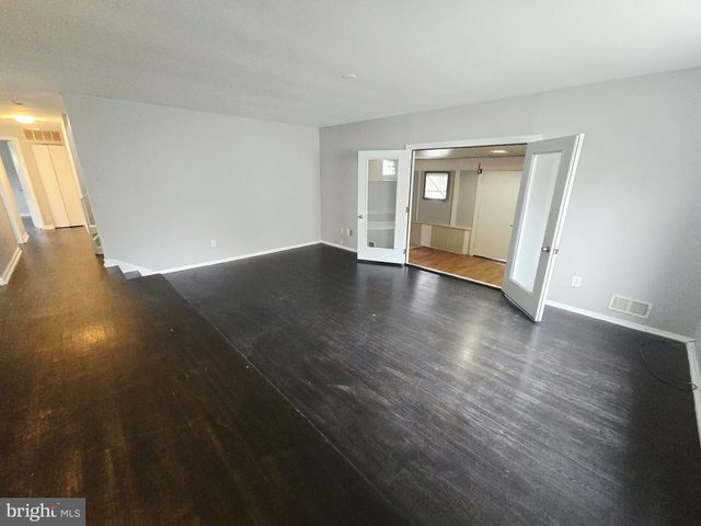 4005 BLACKPOOL RD, Rockville, MD 20853