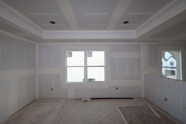 5504 Fawnsbury Court, Powell, OH 43065