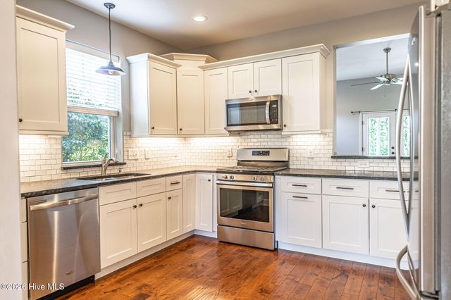 125 Bree Court, Aberdeen, NC 28315