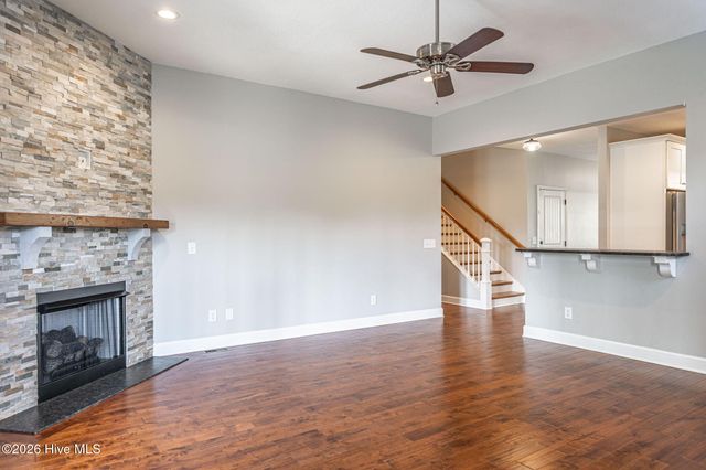 125 Bree Court, Aberdeen, NC 28315