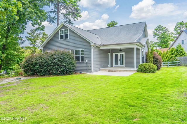 125 Bree Court, Aberdeen, NC 28315