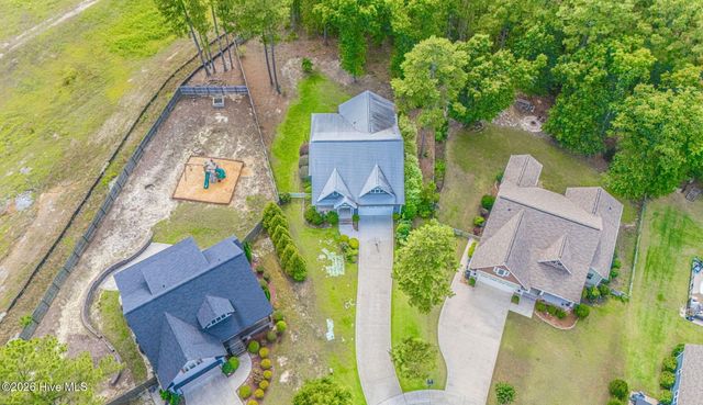 125 Bree Court, Aberdeen, NC 28315