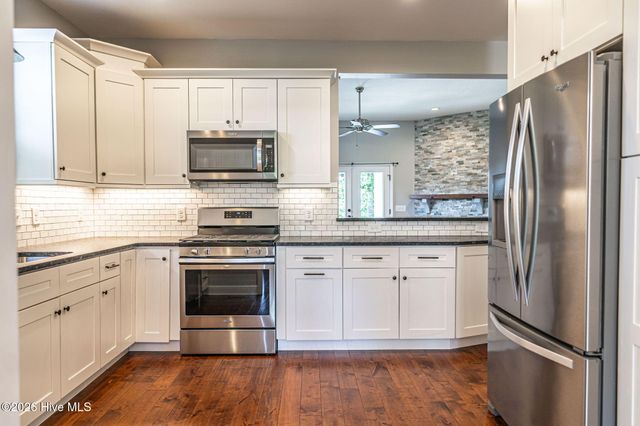 125 Bree Court, Aberdeen, NC 28315