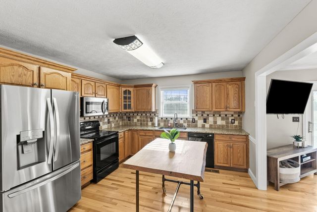 420 Hunters Run Drive, Richmond, KY 40475