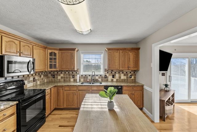 420 Hunters Run Drive, Richmond, KY 40475