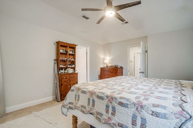 5221 Grand Mesa Drive, Fort Worth, TX 76137