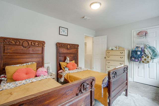 5221 Grand Mesa Drive, Fort Worth, TX 76137