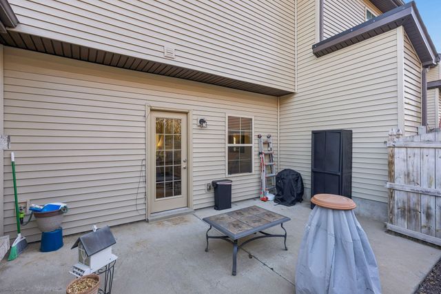5302 Tony Lama Ln, Murfreesboro, TN 37128