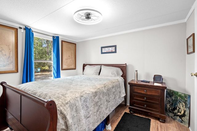 29 Seaway Ln., Murrells Inlet, SC 29576