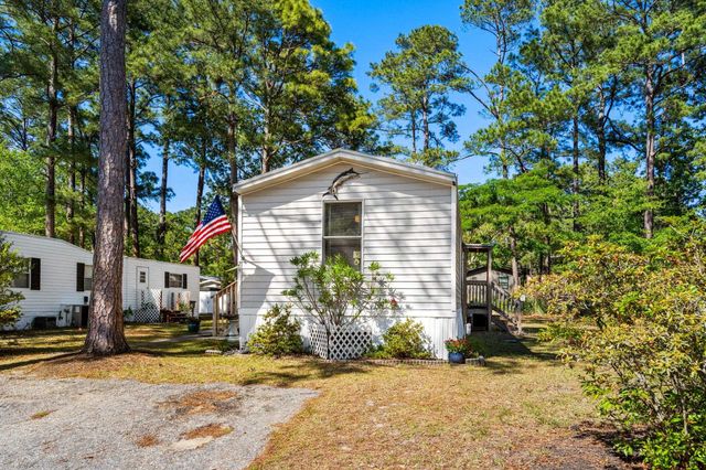 29 Seaway Ln., Murrells Inlet, SC 29576