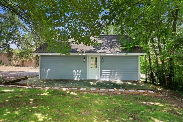 109 Evelyn Dr, Nashville, TN 37210