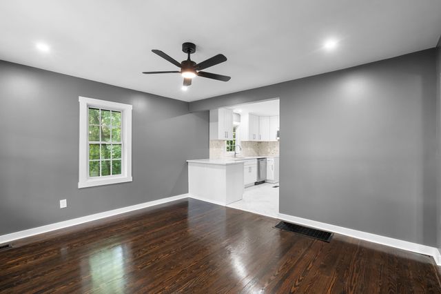 109 Evelyn Dr, Nashville, TN 37210