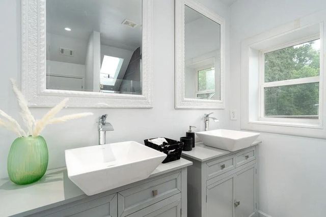 1944 Delphine Drive, Decatur, GA 30032