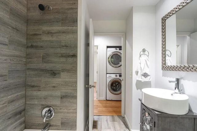 1944 Delphine Drive, Decatur, GA 30032