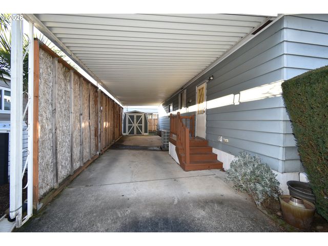 16368 Se 135TH Ave 10, Clackamas, OR 97015